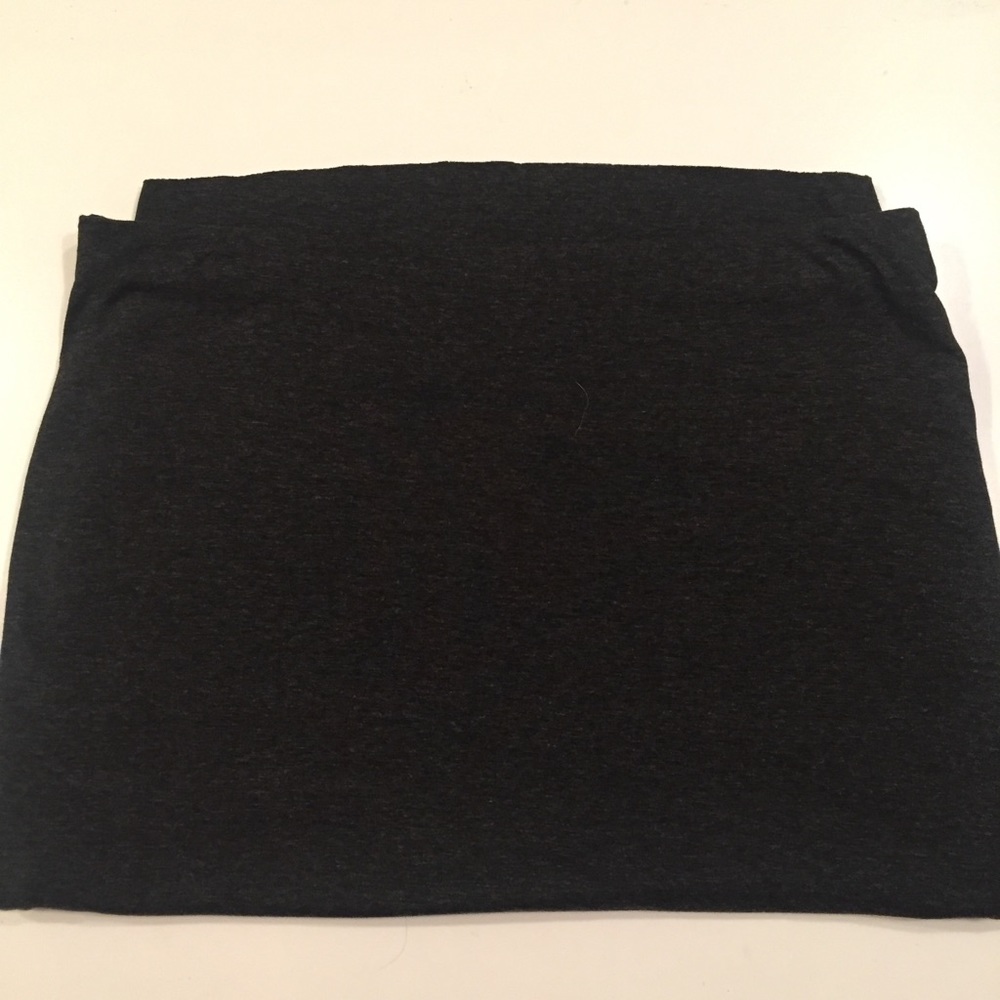 NWOT Vince Camuto Pencil Skirt (Petite)